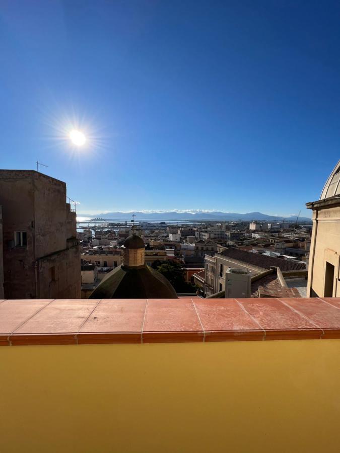 Studio Apartments Centro Storico Via Manno Cagliari Exterior photo